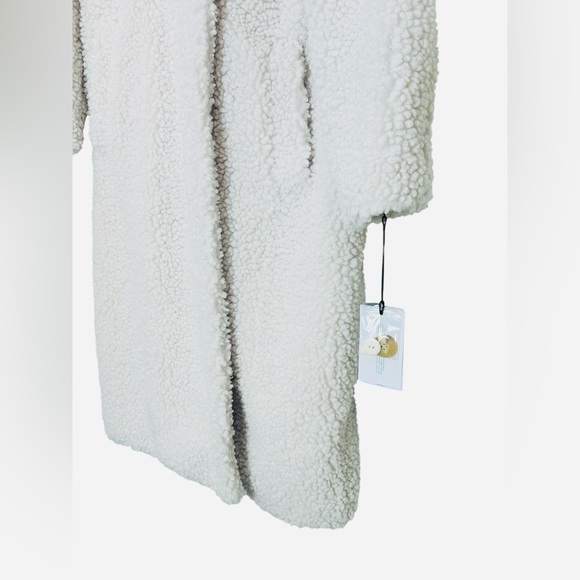 UGG Oversized Women’s Winter White Gertrude Long Plush Teddy Trench Coat - Picture 9 of 16